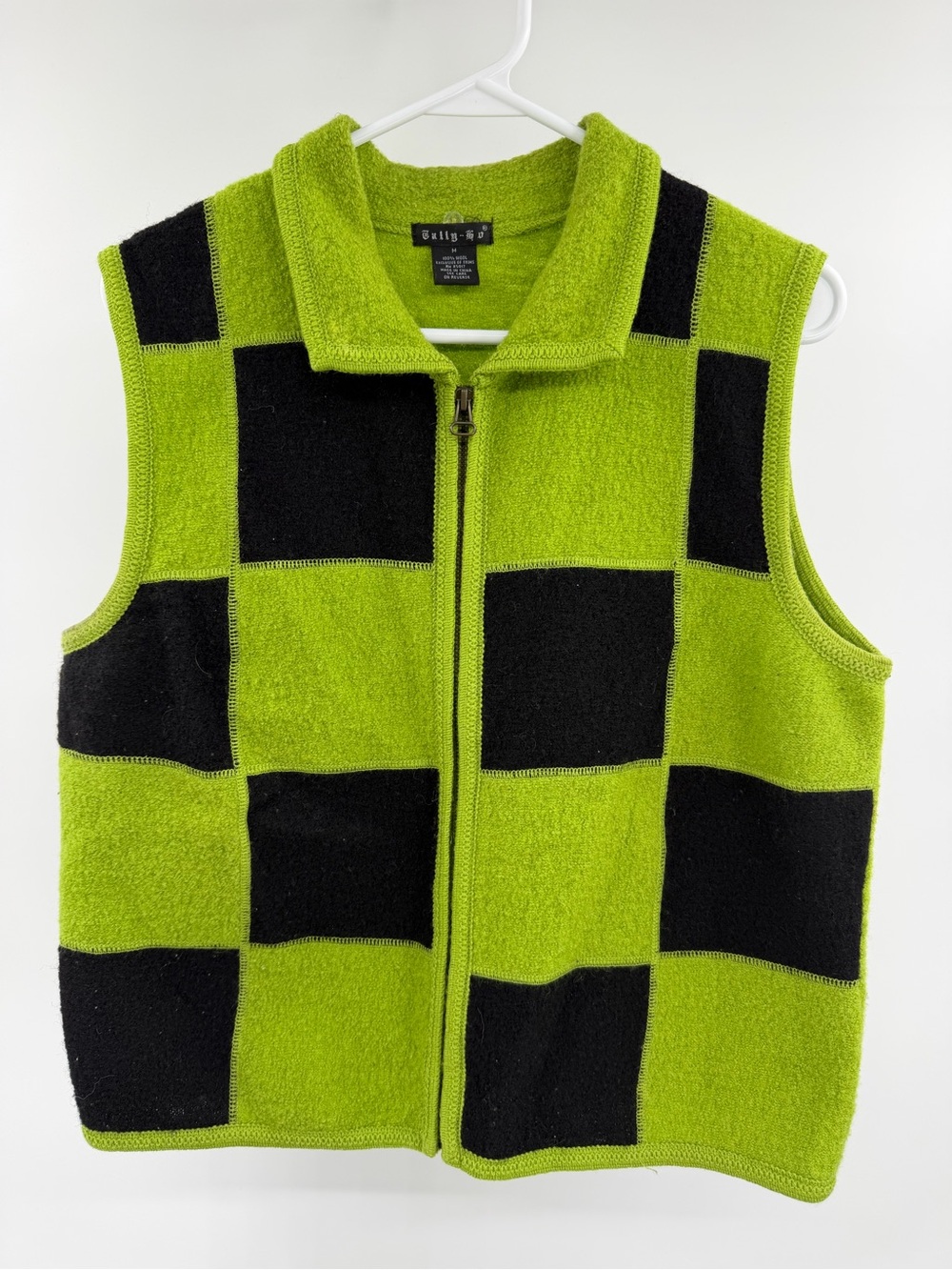 Tally-Ho 100% Wool Green Black Checkered Sleeveless Sweater Vest Size Medium